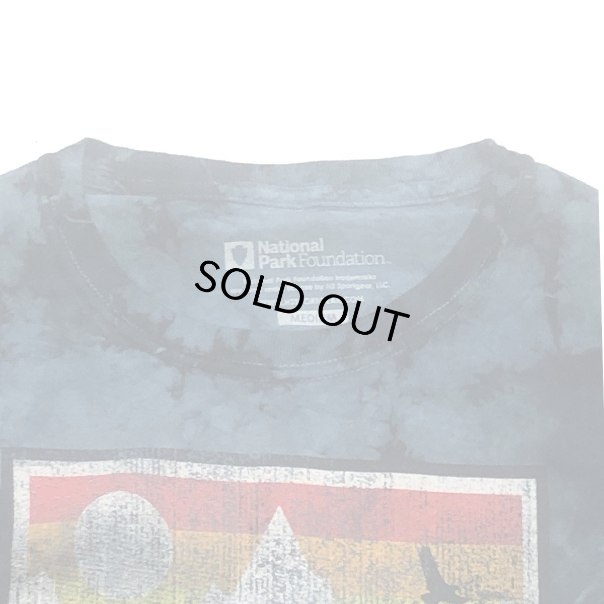 画像2: NATIONAL PARK FOUNDATION ナショナルパーク財団 YELLOWSTONE ブルー ロングスリーブ CLOUD WASH ブルー メンズ/レディース (2)